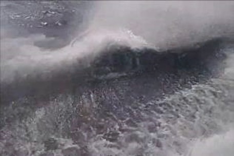 Odyssée Homère - Installation vidéo immersive - Vague pixelisée